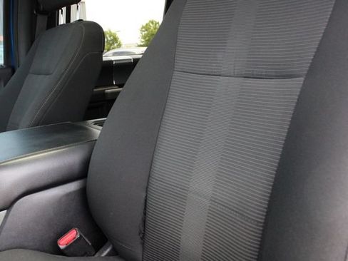 Used 2017 Ford F150 XLT w/ Equipment Group 302A Luxury AWD/4WD image 6