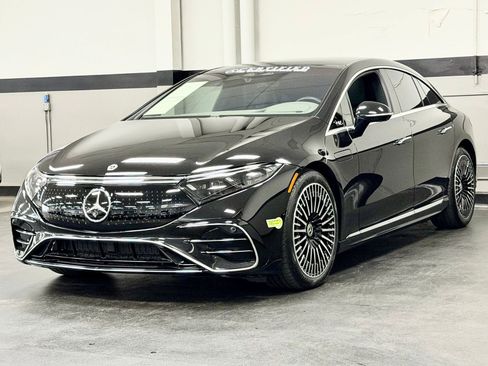 Used 2023 Mercedes-Benz EQS 580 4MATIC Sedan image 7
