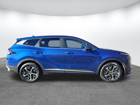 Used 2025 Kia Sportage EX image 27