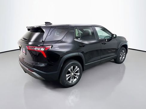 New 2026 Chevrolet Equinox LT AWD/4WD image 9