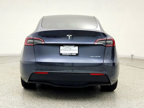 Used 2023 Tesla Model Y Long Range AWD/4WD image 6