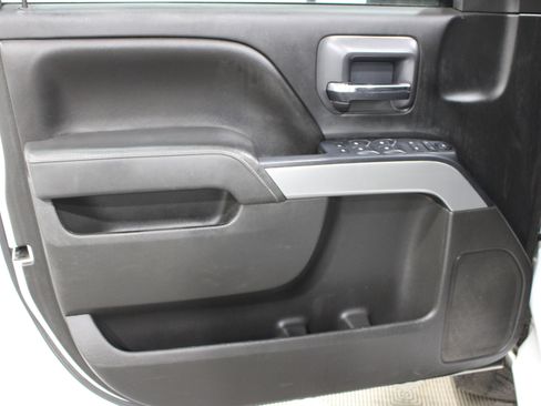 Used 2015 Chevrolet Silverado 1500 LT w/ LT Convenience Package image 6
