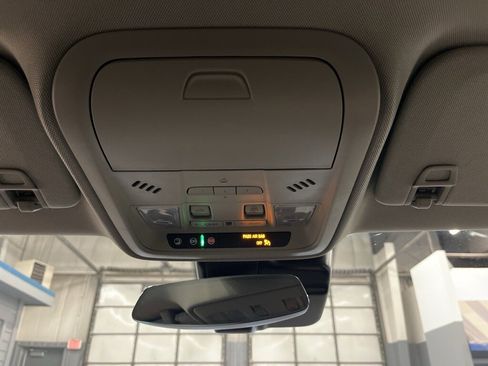 Used 2021 Cadillac XT4 Premium Luxury w/ Cold Weather Package image 27