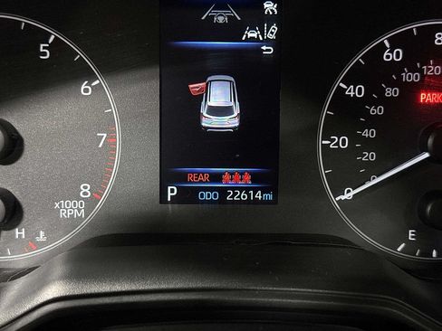 Used 2023 Toyota Corolla Cross LE w/ Moonroof Package AWD/4WD image 19