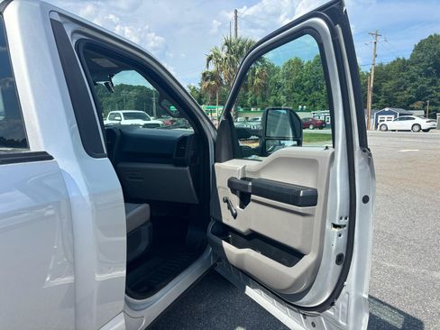 Used 2016 Ford F150 XL w/ Heavy-Duty Payload Package RWD image 27