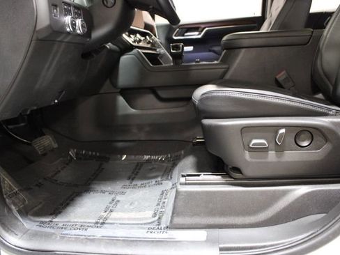 Used 2023 GMC Sierra 1500 Denali w/ Technology Package image 21