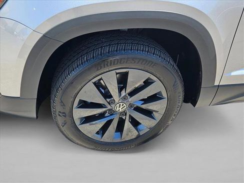 Used 2024 Volkswagen Taos S FWD image 22