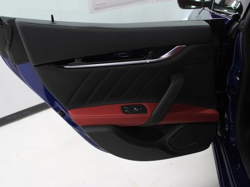 Used 2022 Maserati Ghibli Modena Q4 image 36