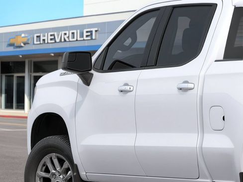 New 2026 Chevrolet Silverado 1500 RST w/ Z71 Off-Road Package AWD/4WD image 6