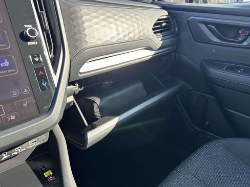 Certified 2025 Subaru Forester Premium image 17