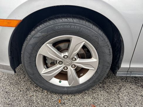 Used 2019 Honda Odyssey EX image 13