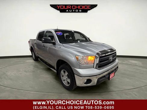 Used 2011 Toyota Tundra 4x4 CrewMax w/ Tow Pkg image 8