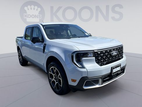 Used 2025 Ford Maverick Lariat w/ 4K Tow Package AWD/4WD image 18