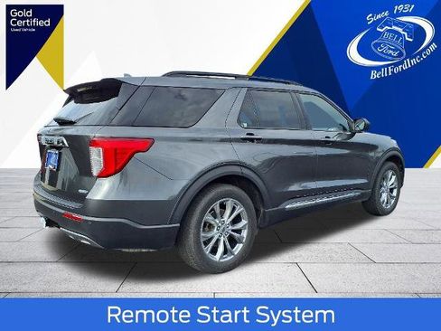 Certified 2020 Ford Explorer XLT w/ Equipment Group 202A image 3