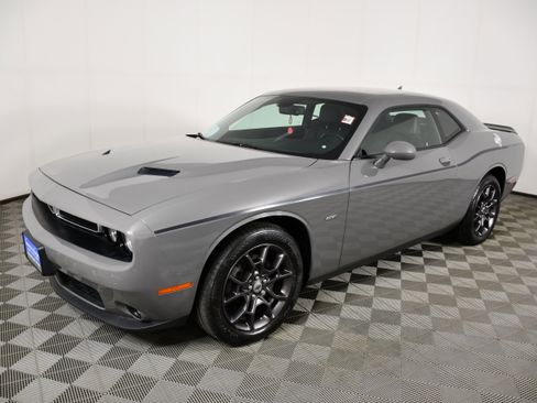 Used 2018 Dodge Challenger GT image 10