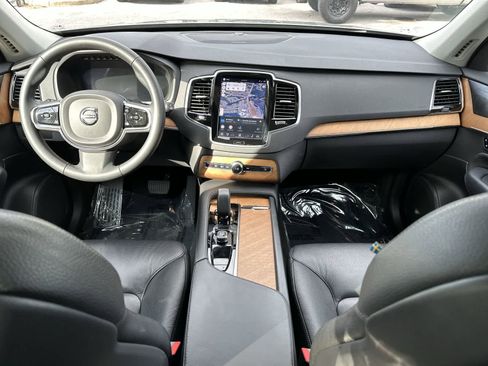 Used 2023 Volvo XC90 B6 Plus AWD/4WD image 20