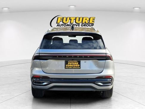 New 2026 Lincoln Nautilus Reserve AWD/4WD image 4