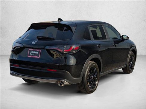 Used 2024 Honda HR-V Sport image 5
