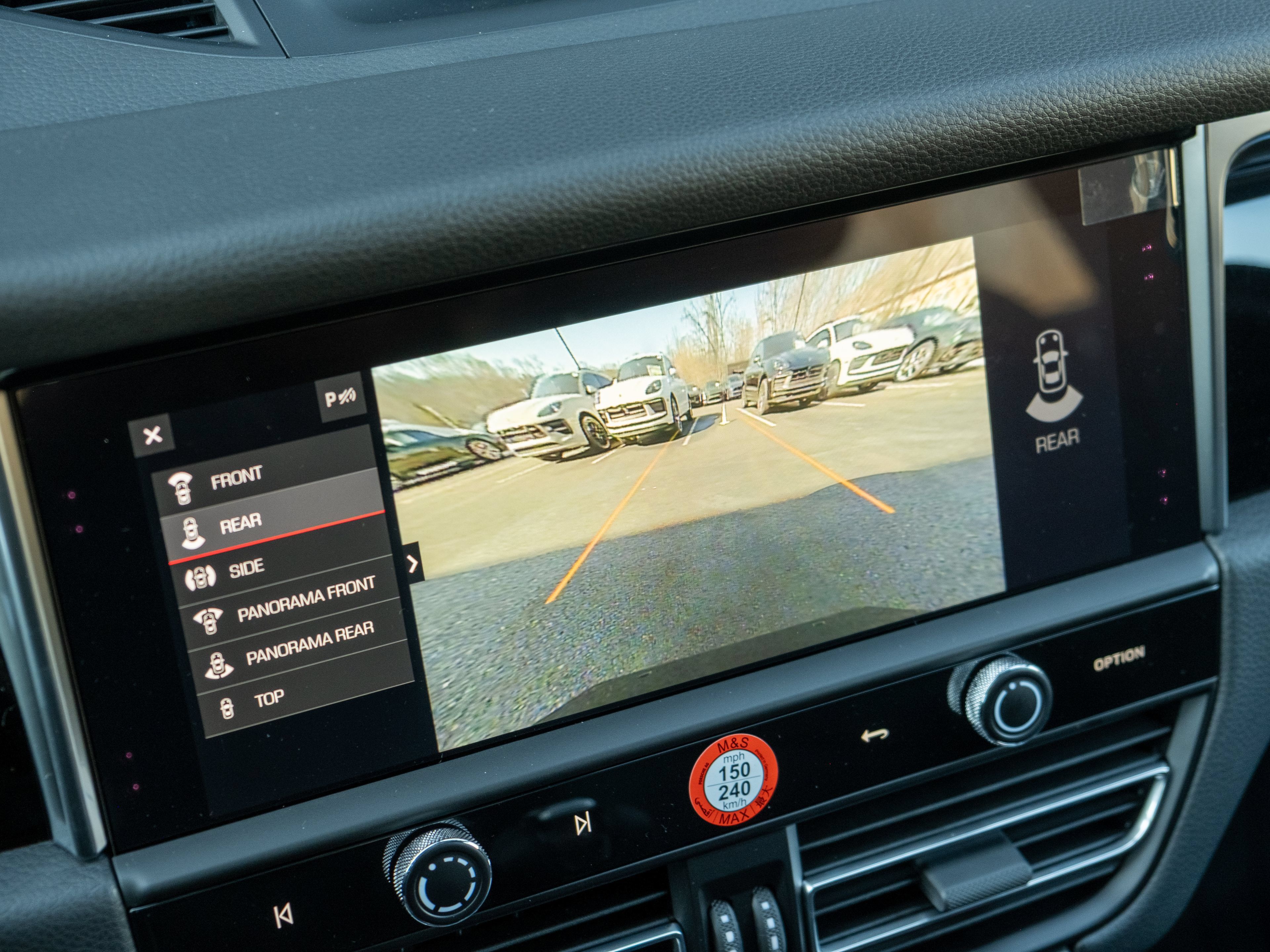 Certified 2026 Porsche Macan AWD/4WD image 29