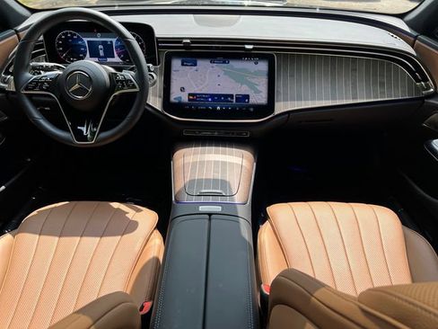 Used 2025 Mercedes-Benz E 450 4MATIC All-Terrain Wagon image 26