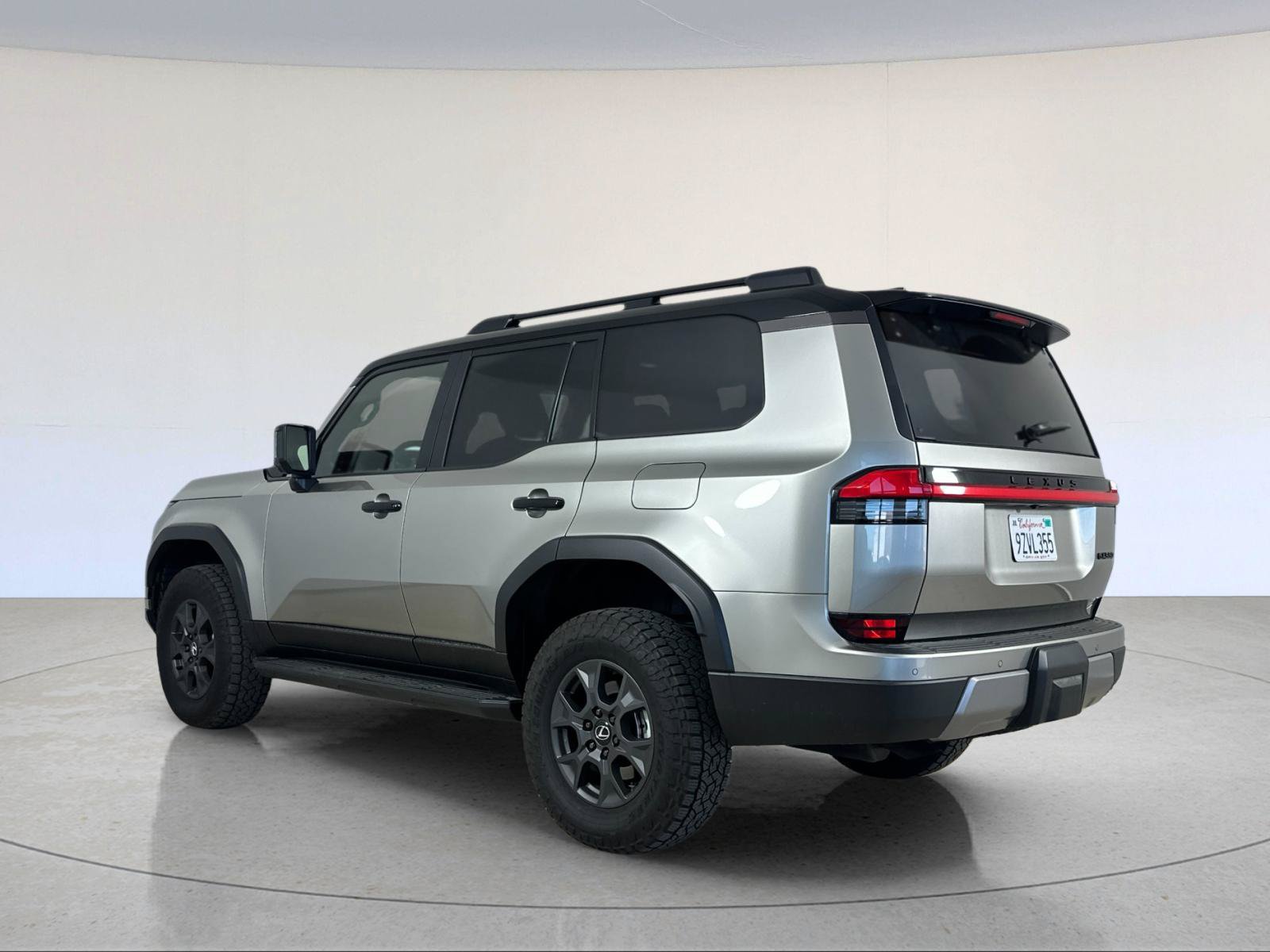 Used 2026 Lexus GX 550 AWD/4WD image 4