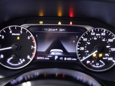 Used 2023 Nissan Rogue SV image 22