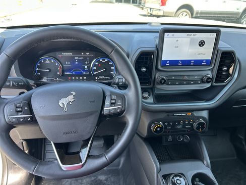 Used 2024 Ford Bronco Sport Badlands AWD/4WD image 12