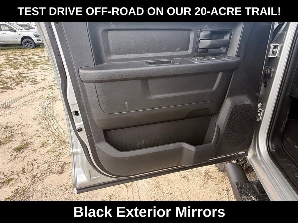 New 2026 RAM 2500 Tradesman AWD/4WD image 31