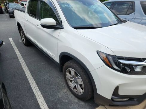 Used 2025 Honda Ridgeline RTL image 6