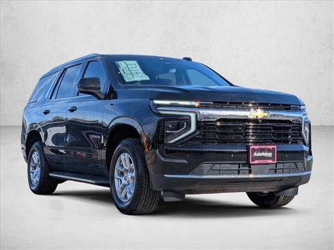 New 2026 Chevrolet Tahoe LS image 3