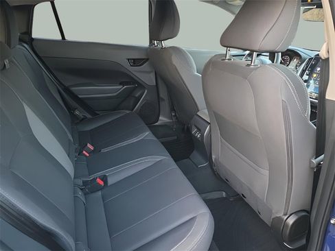 Certified 2025 Subaru Crosstrek 2.0i Premium image 11