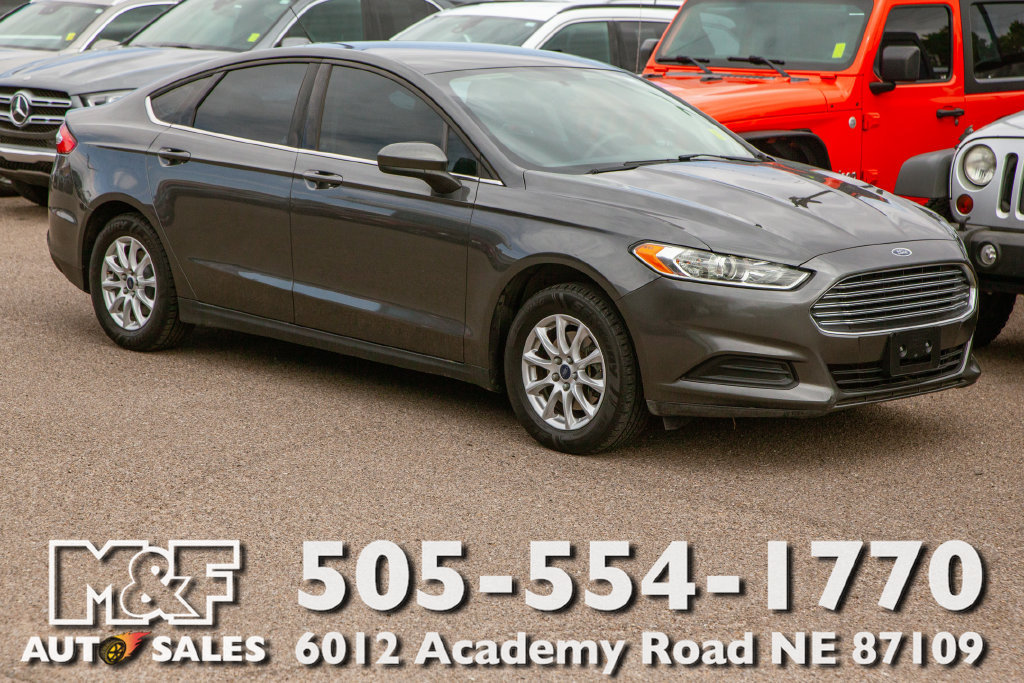 Used 2016 Ford Fusion S FWD image 1