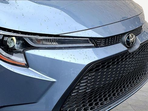 Certified 2022 Toyota Corolla LE FWD image 29