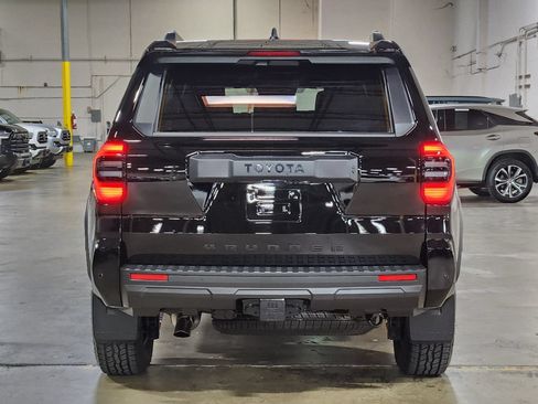 Used 2026 Toyota 4Runner TRD Off-Road Premium AWD/4WD image 11