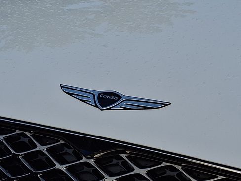 Certified 2025 Genesis G90 3.5T AWD/4WD image 8