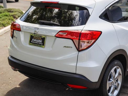 Used 2017 Honda HR-V EX image 14