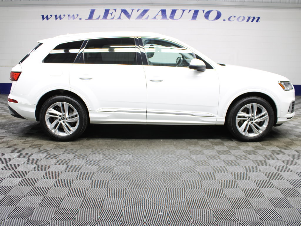 Used 2024 Audi Q7 2.0T Premium Plus AWD/4WD image 2