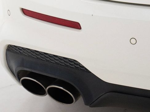 Used 2018 Maserati Ghibli S GranSport image 18