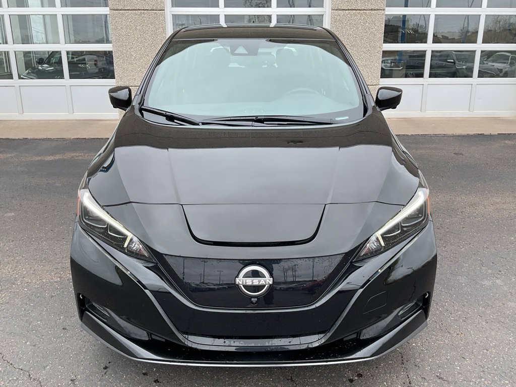 Used 2025 Nissan Leaf SV Plus FWD image 2
