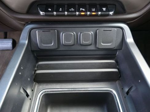 Used 2015 GMC Sierra 3500 Denali w/ Duramax Plus Package AWD/4WD image 2