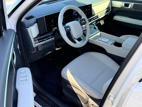 New 2026 Hyundai Santa Fe SE image 9