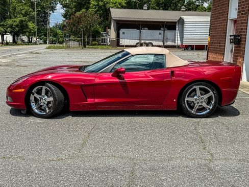 Used 2008 Chevrolet Corvette Convertible w/ Preferred Equipment Group RWD image 4
