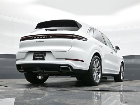 New 2026 Porsche Cayenne E-Hybrid image 37