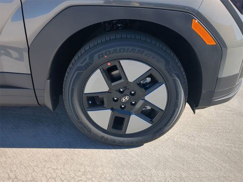 New 2026 Hyundai Santa Fe SE image 9