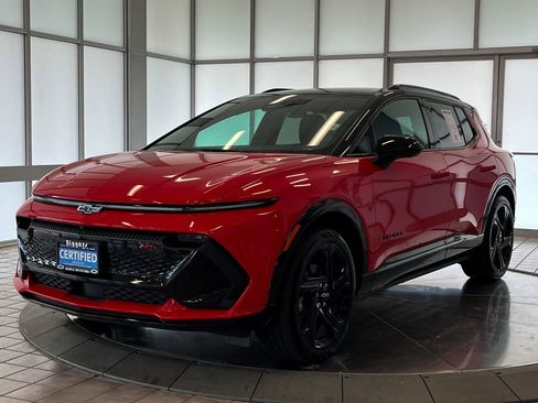 Certified 2024 Chevrolet Equinox EV RS image 4