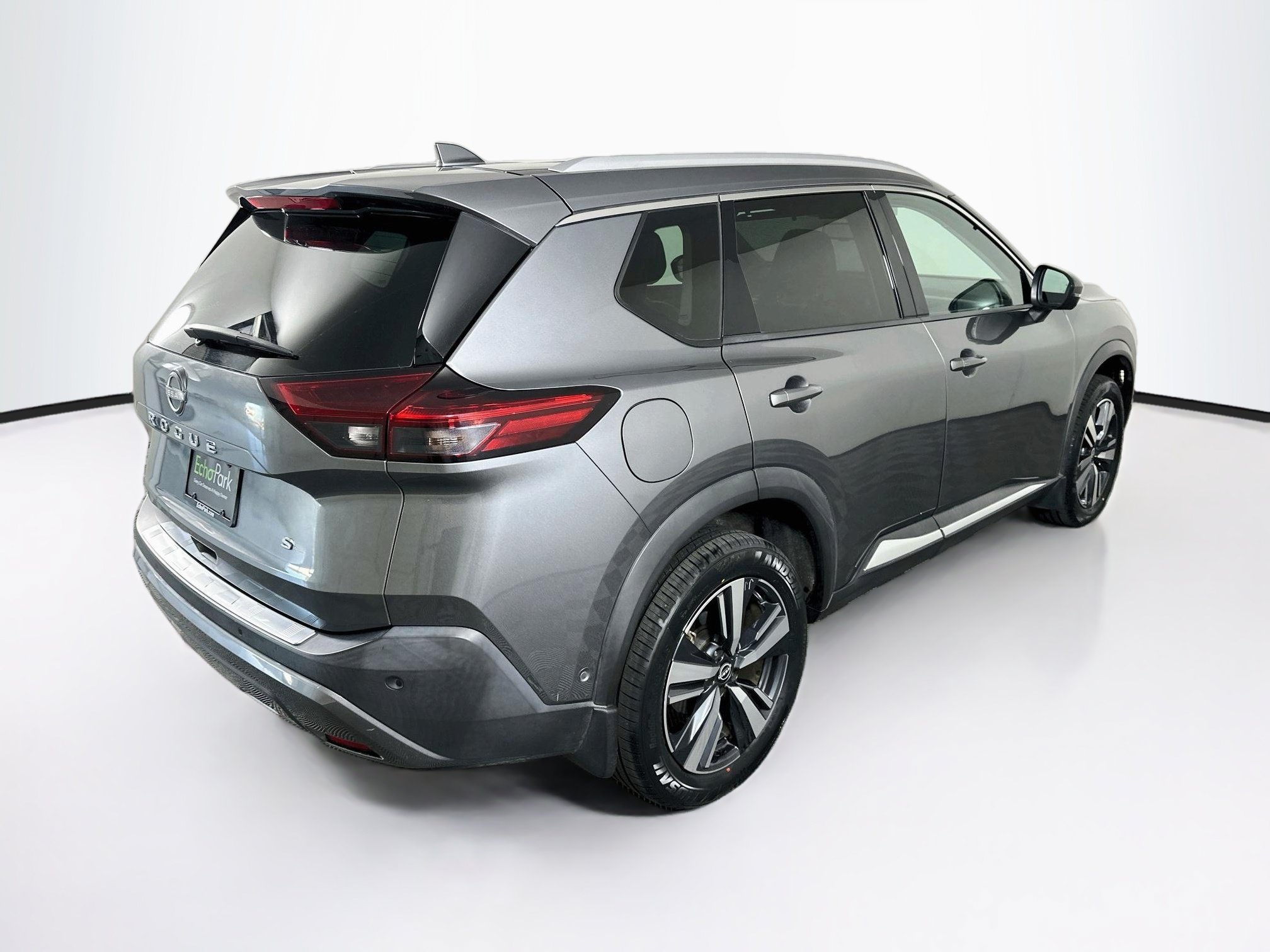 Used 2023 Nissan Rogue SL w/ SL Premium Package FWD image 9