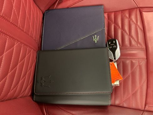 Used 2021 Maserati Levante S GranSport image 45