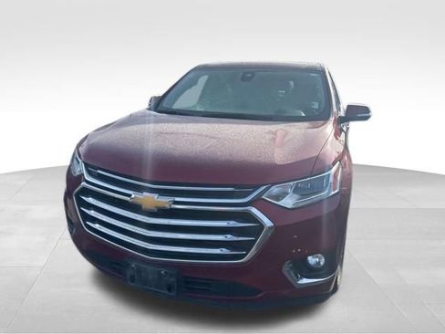 Used 2019 Chevrolet Traverse High Country image 3
