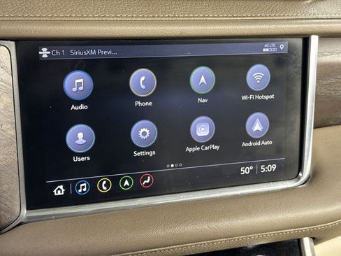 Used 2021 GMC Yukon XL Denali w/ Denali Premium Package image 22