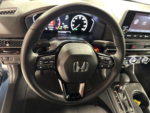 Used 2025 Honda Civic Sport image 18